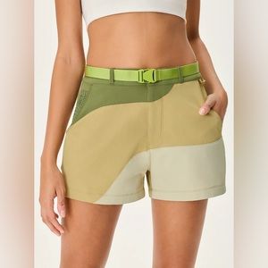 NWT Outdoor Voices RecTrek 3” Colorblock Short Size M Olive Branch/